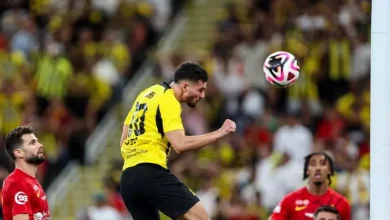 اتحاد جدة يُتوج بلقب كأس الملك بقيادة بنزيما وعوار (فيديو)