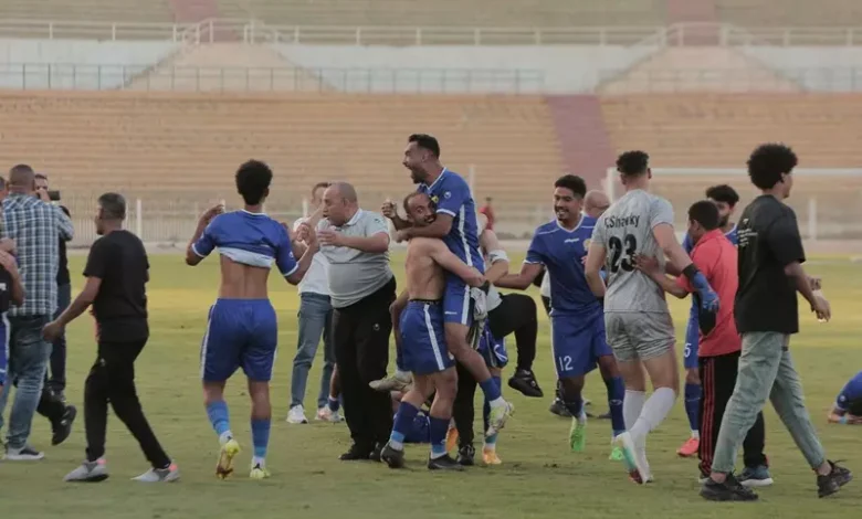 احتفالات استثنائية ورقصات مثيرة: ليلة تاريخية لكهرباء الإسماعيلية بعد الصعود إلى الدوري الممتاز