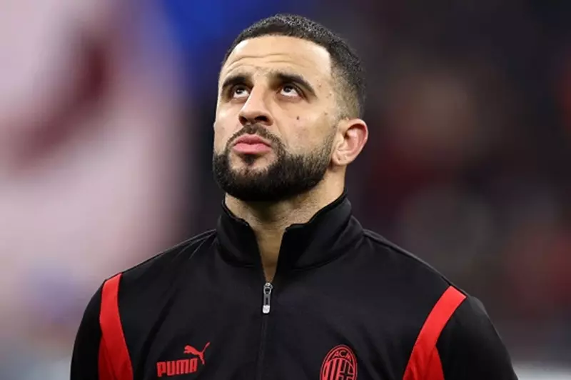 حصريًا: رومانو يكشف عن غياب ووكر عن رحلة مانشستر سيتي في مونديال الأندية بعد مغادرته ميلان