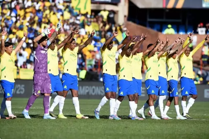 موكوينا: التزامي بالفوز بلقب أفريقيا منذ 2022 يتجسد أمام بيراميدز