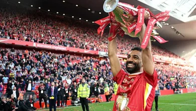 أسطورة مانشستر يونايتد: محمد صلاح رائد الأحق بالكرة الذهبية