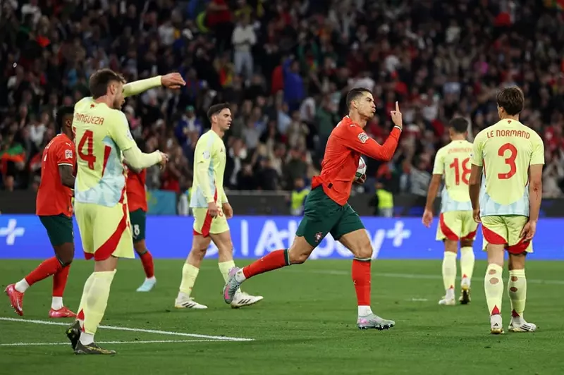 البرتغال تحصد لقب دوري أمم أوروبا بعد التفوق على إسبانيا برفقة رونالدو (فيديو)