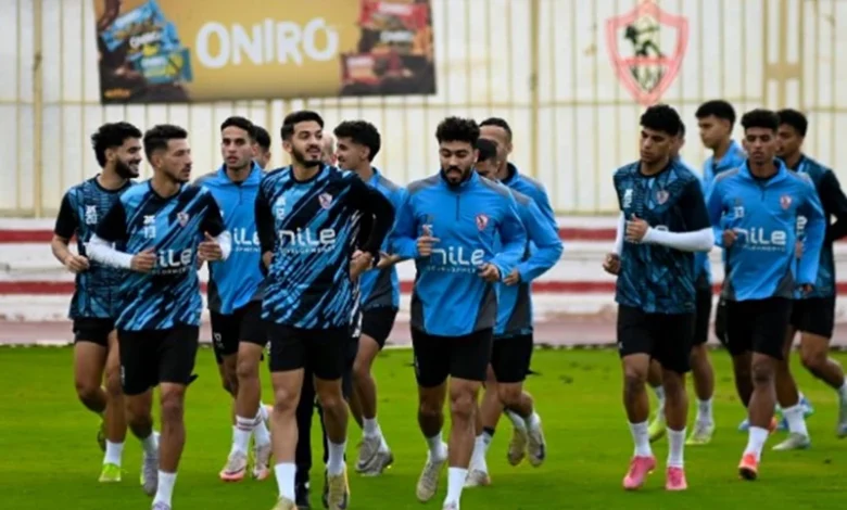 الزمالك يواصل تحضيراته النهائية لمواجهة بيراميدز في نهائي الكأس: محاضرات فنية وخططية متكاملة