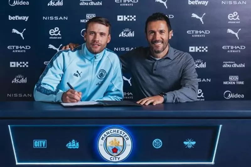 انتقال بيتينيلي إلى مانشستر سيتي لتعزيز صفوف الحراسة قبل كأس العالم للأندية