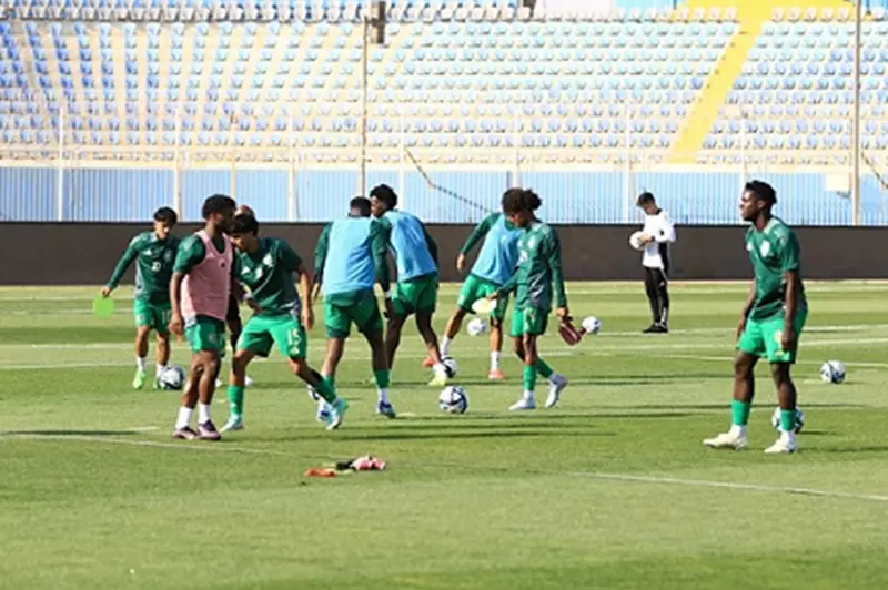 بث حي ومباشر لمباراة كأس خوفو الودية: كولومبيا تواجه السعودية بحضور مثير (0-1)