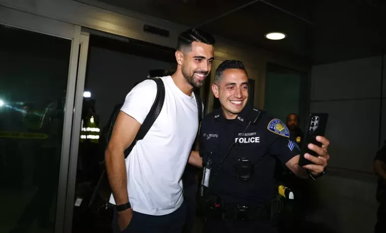 بعثة بورتو تصل أمريكا استعداداً للمنافسة في كأس العالم للأندية: منافسة قوية للأهلي (صور)