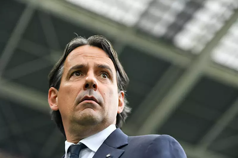 تحت الأضواء: نهاية موسم صفر والتحديات المالية للهلال - unraveling the saga of Simone Inzaghi with Inter