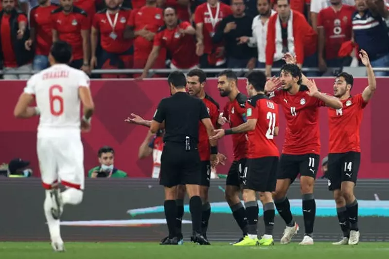 تعرف على حكم مباراة الأهلي وإنتر ميامي: من يثير حفيظة منتخب مصر؟