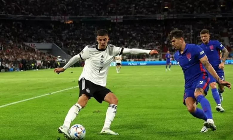 جون ستونز ينضم لمعسكر منتخب إنجلترا ضمن برنامجه التأهيلي المستمر
