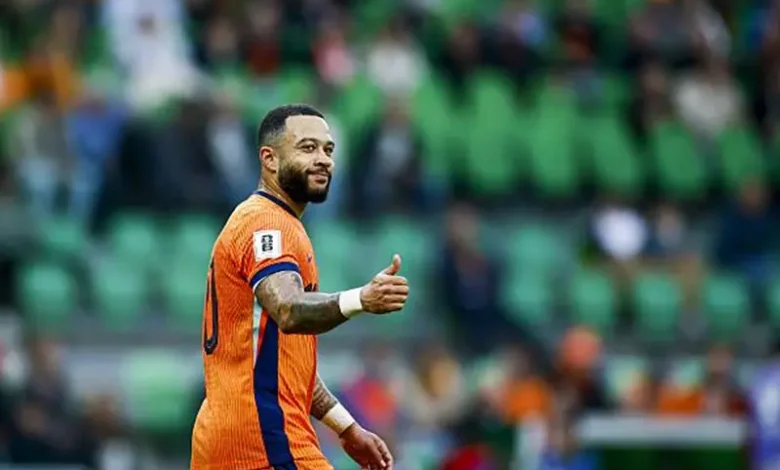 ديباي يحقق إنجازًا تاريخيًا بالتماهي مع فان بيرسي كأفضل هداف لمنتخب هولندا