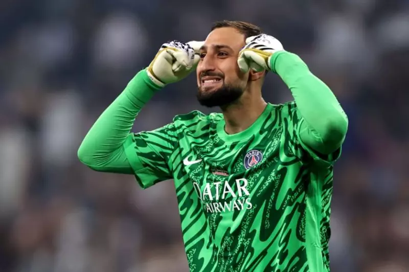 ريال مدريد ينافس بايرن ميونيخ في سباق التعاقد مع دوناروما، وفقاً لصحيفة لا جازيتا.