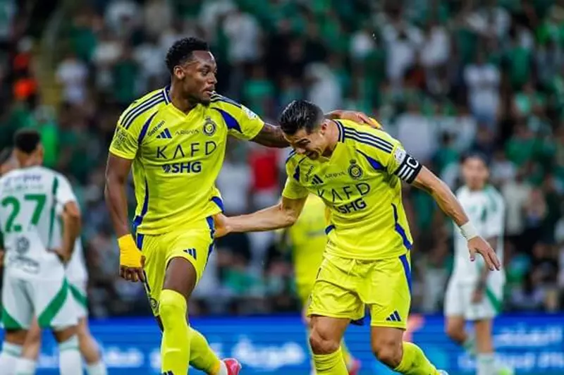 ستة أندية إنجليزية تتطلع للتعاقد مع اللاعب جون دوران