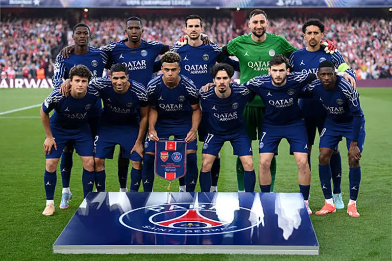 ظهور نجم جديد بين 24 لاعباً: قائمة باريس سان جيرمان في كأس العالم للأندية