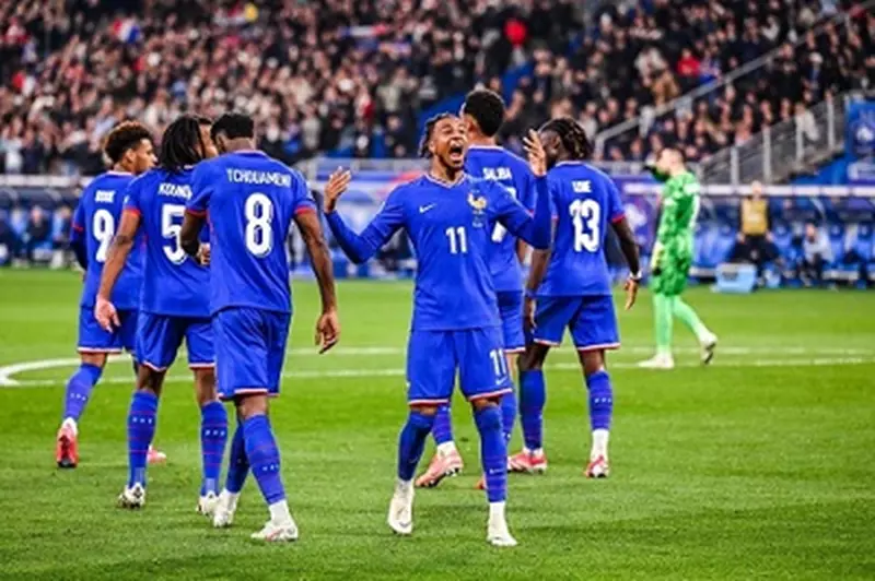 فرنسا تواصل تألقها: تتأهل مجددًا لأفضل الفرق في دوري أمم أوروبا (فيديو)