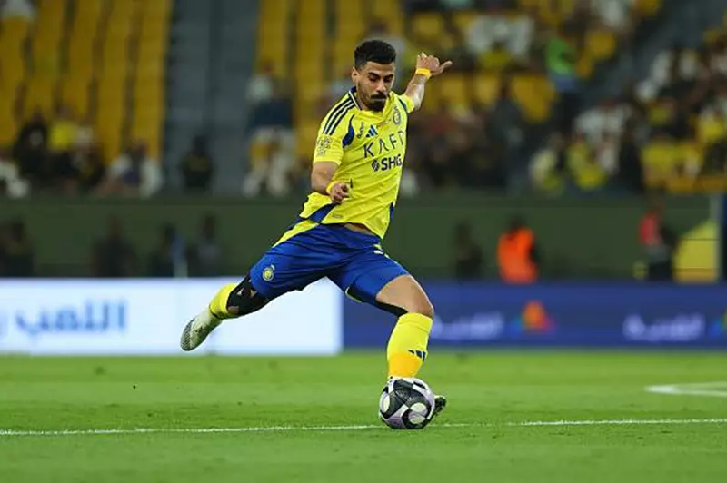 قبل انطلاق كأس العالم للأندية: النصر يحبط انتقال علي لاجامي إلى الهلال