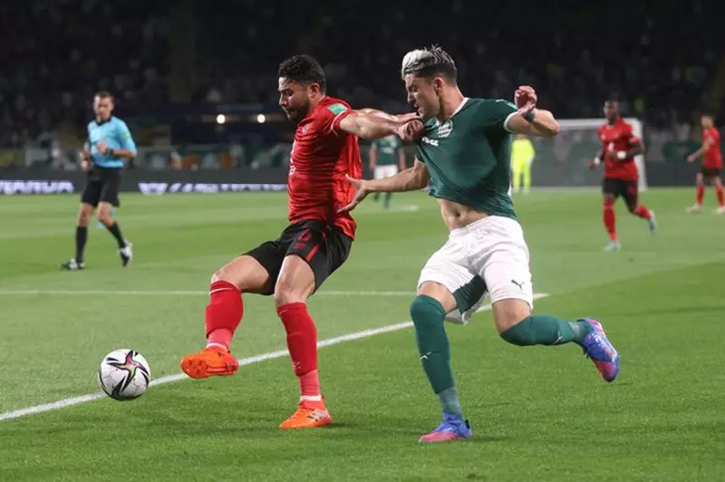 لاعب بالميراس: الأهلي فريق متميز ويظهر تطابقًا في مستويات أندية المونديال