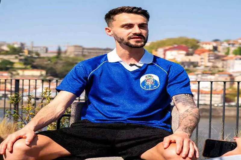 لاعب بورتو: توقعاتي تشير إلى ارتفاع نسبة المشاهدة لمباراتنا ضد الأهلي