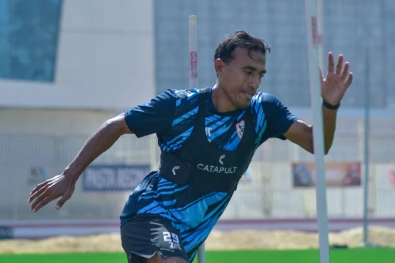 محمد عبد الشافي يعلن اعتزاله رسمياً من نادي الزمالك