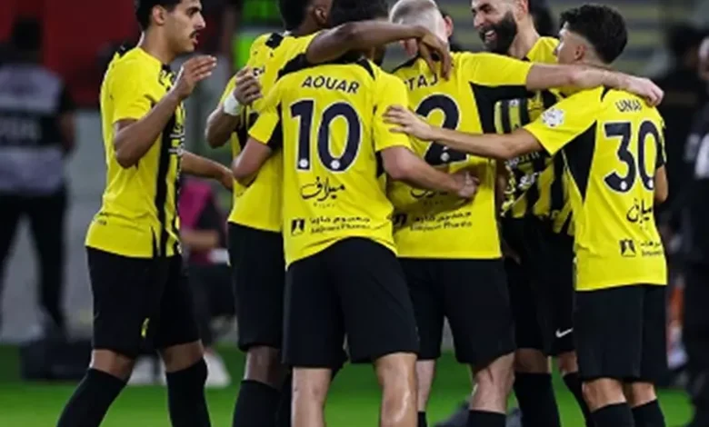 مدافع الاتحاد يوشك على تجديد عقده بنجاح