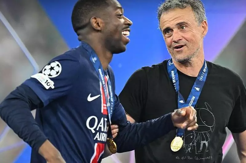 مدافع برشلونة: ديمبيلي يستحق الكرة الذهبية بعد تقديم مستواه الحقيقي