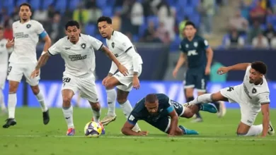 مواجهة مثيرة: كيمارايس ضد موسوفسكي في كأس العالم للأندية - تشكيلتي بوتافوجو وسياتل