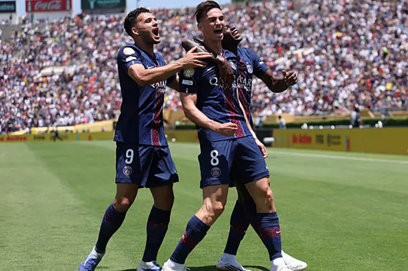 هدف مميز: رويز يفتتح التسجيل لباريس سان جيرمان في مواجهة أتلتيكو مدريد