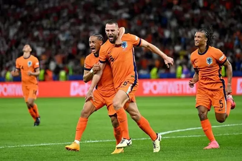 هولندا تحقق انتصارًا ساحقًا على مالطا بثمانية أهداف نظيفة في تصفيات كأس العالم